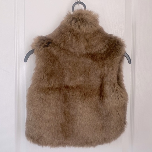Ralph Lauren Faux Fur Vest - Picture 2 of 3